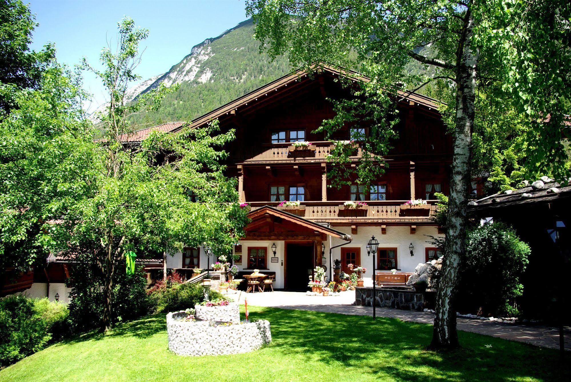 Hotel Vaya Achensee Inklusive Achenseecard 4*